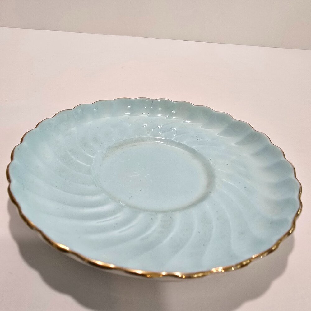 Aynsley - Soft Robin Egg Blue Swirling Fluted Vintage Saucer​​